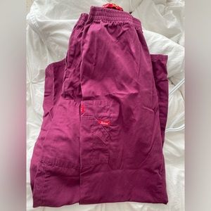 DICKIES MAROON SCRUB BOTTOM. SIZE L fits medium-large